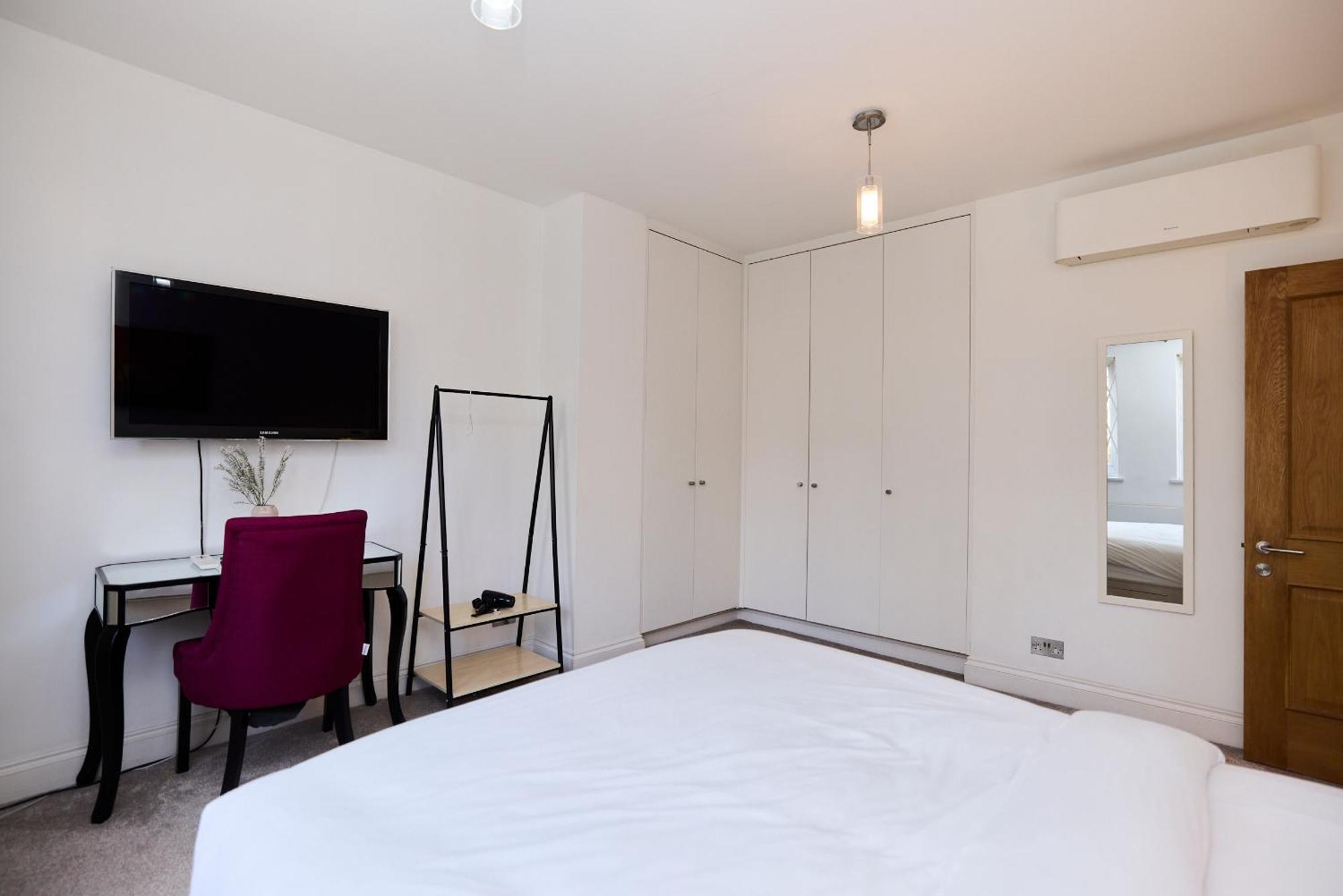 Apartament The Porchester Gardens - Modern & Bright 4bdr With Garden And Parking Londra
